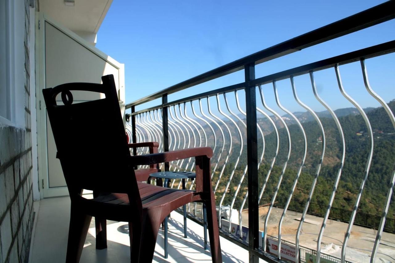 Him Aashrey B&B Homestay Шимла Экстерьер фото